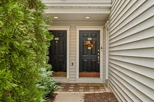 13096 Marcey Creek Rd, Herndon, VA 20171 - Photo 2