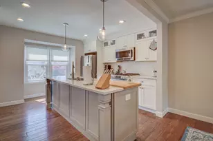 3039 White Birch Ct, Fairfax, VA 22031 - Photo 2