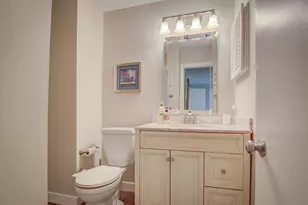 3039 White Birch Ct, Fairfax, VA 22031 - Photo 16