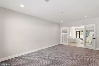 6913 Berkeley Street, Falls Church, VA 22043 - Photo 54