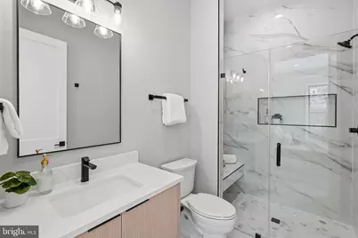 6913 Berkeley Street, Falls Church, VA 22043 - Photo 42