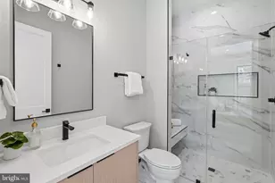 6913 Berkeley St, Falls Church, VA 22043 - Photo 42