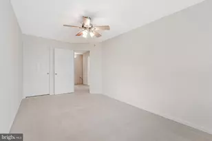 12890 Fair Briar Ln, Fairfax, VA 22033 - Photo 22