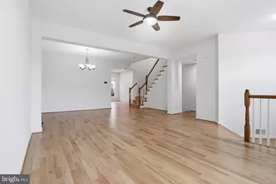 7348 Bloomington Court, Springfield, VA 22150 - Photo 18