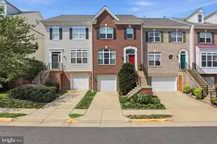 7348 Bloomington Ct, Springfield, VA 22150 - Photo 2