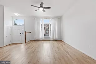 7348 Bloomington Ct, Springfield, VA 22150 - Photo 16