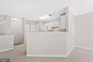 12877 Fair Briar Ln, Fairfax, VA 22033 - Photo 12