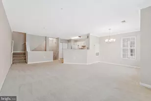 12877 Fair Briar Ln, Fairfax, VA 22033 - Photo 6