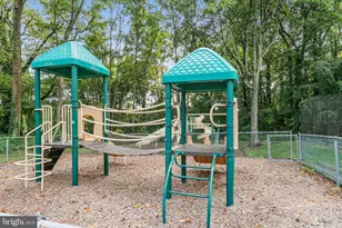 6133 Leesburg Pike, Falls Church, VA 22041 - Photo 28