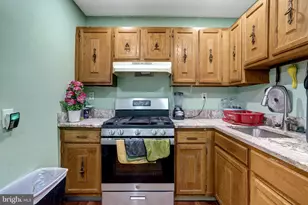 6133 Leesburg Pike, Falls Church, VA 22041 - Photo 12