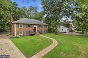 8621 Buckboard Dr, Alexandria, VA 22308 - Photo 4