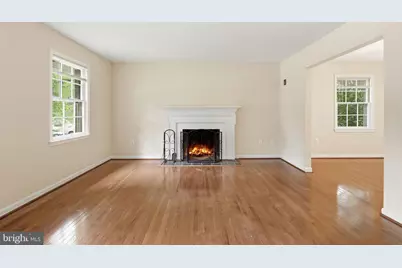 8621 Buckboard Drive, Alexandria, VA 22308 - Photo 6
