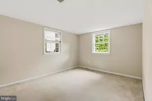 8621 Buckboard Dr, Alexandria, VA 22308 - Photo 24
