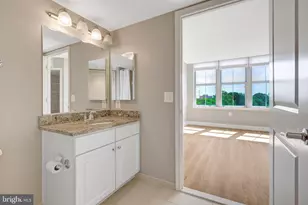 11800 Sunset Hills Rd, Reston, VA 20190 - Photo 22