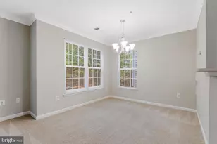 12747 Fair Briar Ln, Fairfax, VA 22033 - Photo 8