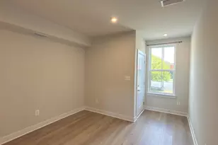 14441 Albemarle Point Pl, Chantilly, VA 20151 - Photo 2