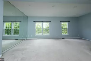 13591 Beckingham Dr, Herndon, VA 20171 - Photo 10