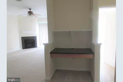 5109 Travis Edward Way #E, Centreville, VA 20120 - Photo 6