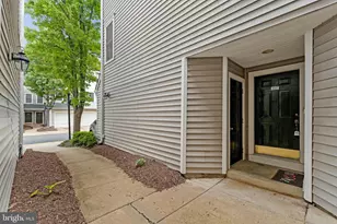 4507 Superior Square, Fairfax, VA 22033 - Photo 2