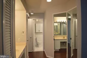 5904 Mt Eagle Dr, Alexandria, VA 22303 - Photo 16