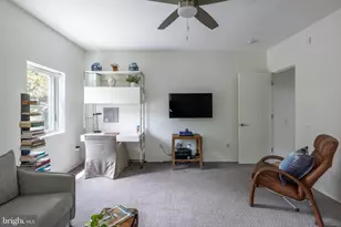 6016 Chesterbrook Rd, McLean, VA 22101 - Photo 18