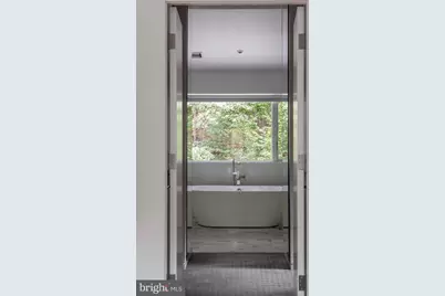 6016 Chesterbrook Road, McLean, VA 22101 - Photo 36