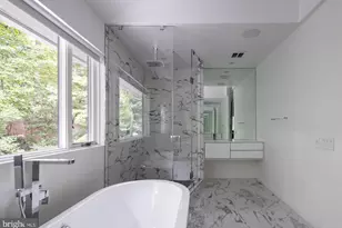 6016 Chesterbrook Rd, McLean, VA 22101 - Photo 38