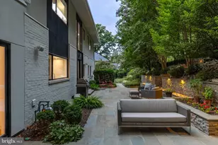 6016 Chesterbrook Rd, McLean, VA 22101 - Photo 52