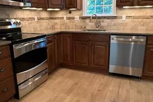 11737 Dry River Ct, Reston, VA 20191 - Photo 8