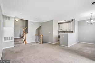 2426 Coopers Branch Ct, Herndon, VA 20171 - Photo 6