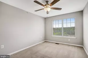 2426 Coopers Branch Ct, Herndon, VA 20171 - Photo 16
