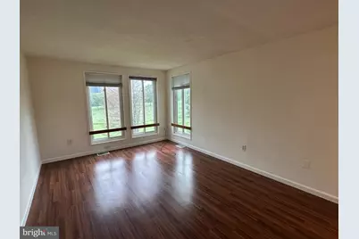1823 N Shore Court, Reston, VA 20190 - Photo 6