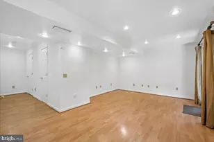 13479 Old Dairy Ct, Herndon, VA 20171 - Photo 36