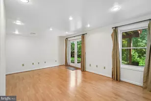 13479 Old Dairy Ct, Herndon, VA 20171 - Photo 34