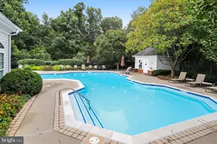 2433 Coopers Branch Ct, Herndon, VA 20171 - Photo 30