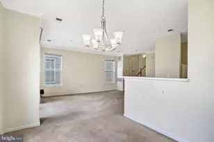 2433 Coopers Branch Ct, Herndon, VA 20171 - Photo 12
