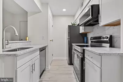 5757 Rexford Court #M, Springfield, VA 22152 - Photo 8