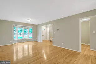 8315 Forrester Blvd, Springfield, VA 22152 - Photo 4