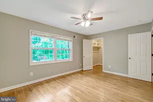 8315 Forrester Blvd, Springfield, VA 22152 - Photo 14