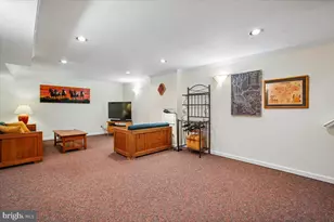 9415 Cello Ct, Vienna, VA 22182 - Photo 44