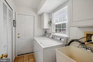 9415 Cello Ct, Vienna, VA 22182 - Photo 28