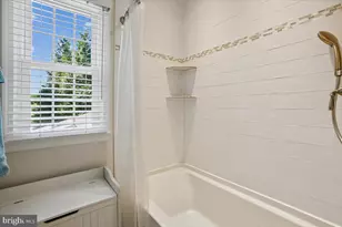 9415 Cello Ct, Vienna, VA 22182 - Photo 42