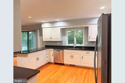 6286 Dunaway Court, McLean, VA 22101 - Photo 6