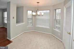 5612 Willoughby Newton Dr, Centreville, VA 20120 - Photo 10