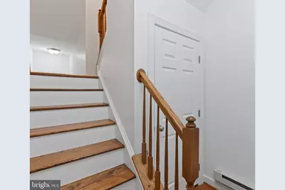 5675 Harrington Falls Lane #T, Alexandria, VA 22312 - Photo 2