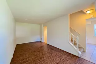 9773 Hagel Cir, Lorton, VA 22079 - Photo 4