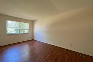 9773 Hagel Cir, Lorton, VA 22079 - Photo 12