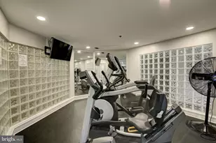 1645 International Dr, McLean, VA 22102 - Photo 22