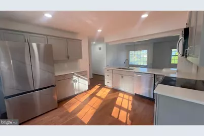 1636 Great Falls Street, McLean, VA 22101 - Photo 8