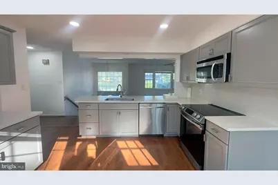 1636 Great Falls Street, McLean, VA 22101 - Photo 6